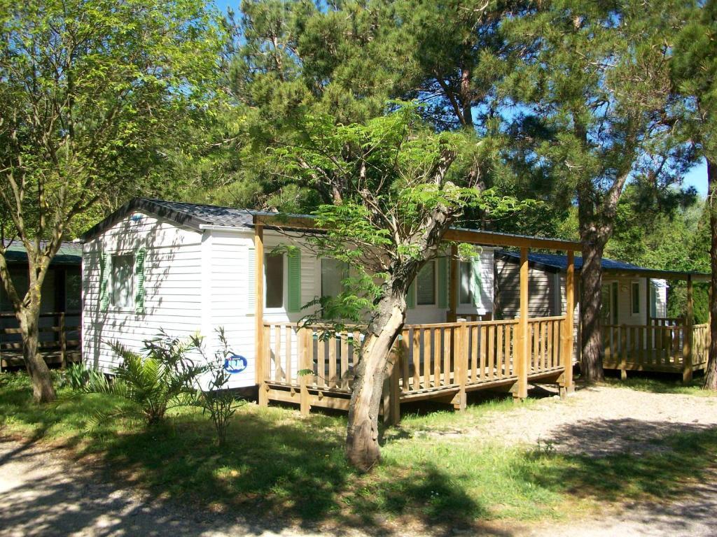 Hotel Camping de la Chapelette à Saint-Martin-de-Crau Chambre photo